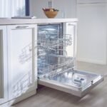 Midea 24 in Built-In Dishwasher with Extended Dry, 52 dBA - Image 4