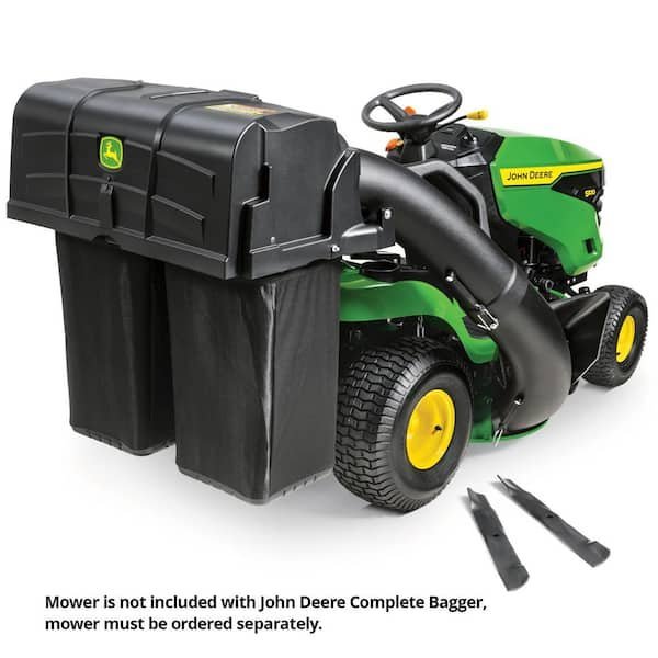 john-deere-lawn-mower-bags-buc10284-64_600.jpg John Deere 42-inch Twin Bagger for 100 Series Tractors - Fast, Easy Attachment - Image 1