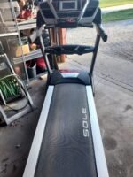 Sole F80 Treadmill - Image 2